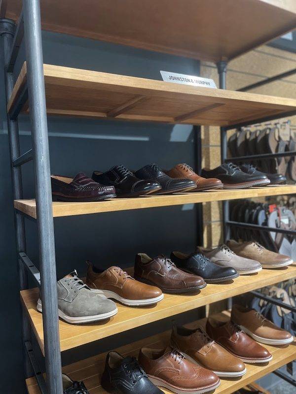 Roderer Shoe Center